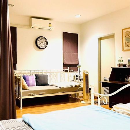 バンコク都Autta Houseアパートメント エクステリア 写真