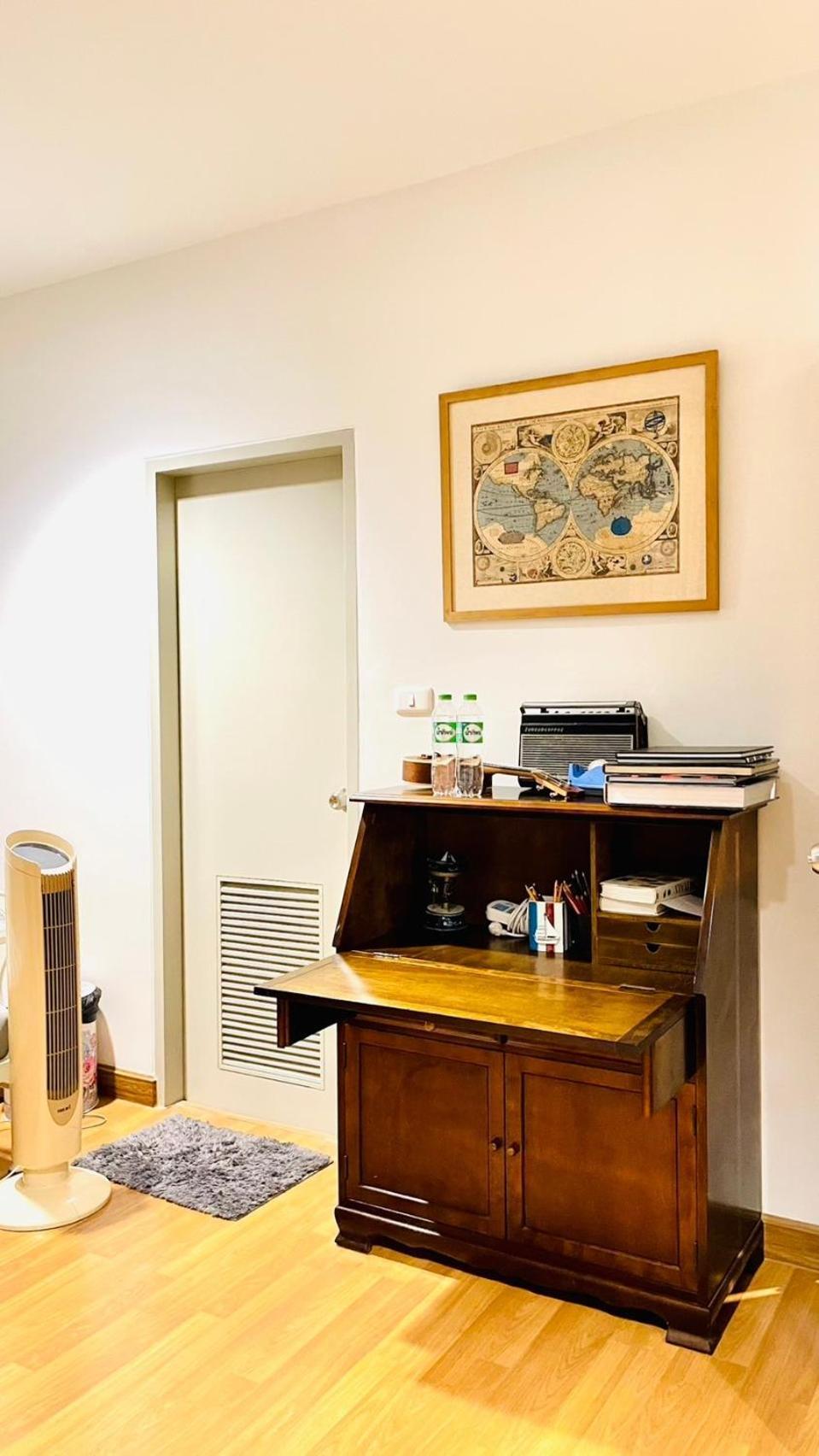 バンコク都Autta Houseアパートメント エクステリア 写真